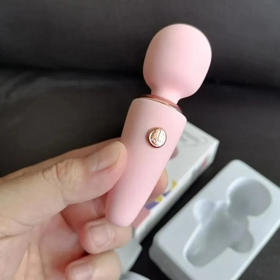 Cute Ice Cream Mini Wand Vibrator