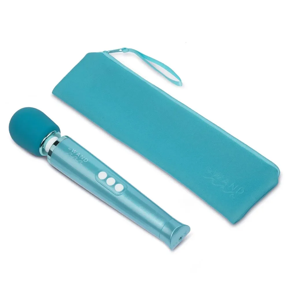 Le Wand Dive Submersible Rechargeable Vibrating Massager